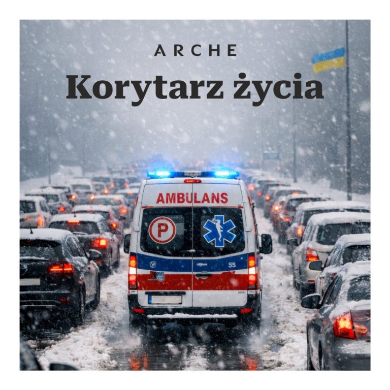 Karetka pogotowia jedzie przez zaśnieżoną, zakorkowaną ulicę, tworząc korytarz życia między stojącymi samochodami; grafika z napisem ‘ARCHE – Korytarz życia’ oraz widoczną flagą Ukrainy